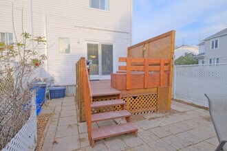 6-700 Valois Rue in Vaudreuil-dorion, QC - Building Photo - Building Photo
