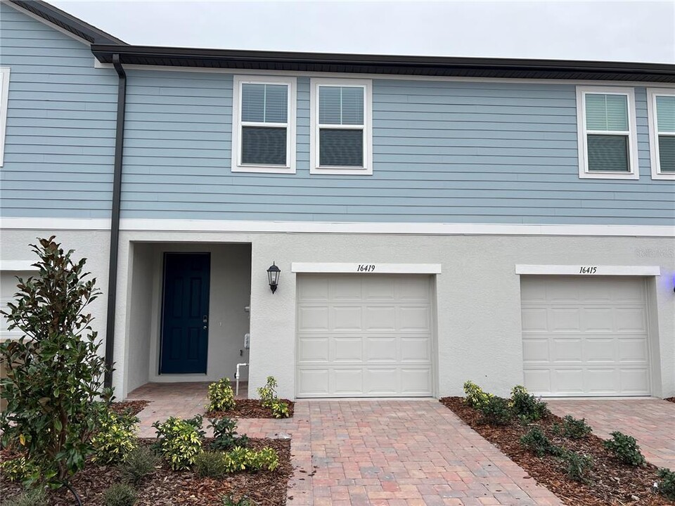 16419 Happy Eagle Dr in Clermont, FL - Building Photo