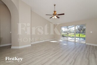 429 Hanging Moss Rd in Davenport, FL - Building Photo - Building Photo