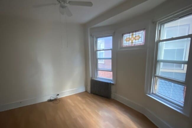 4217 Baltimore Ave, Unit 1F