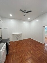 189 Gates Ave-Unit -Parlor Floor in Brooklyn, NY - Building Photo - Building Photo