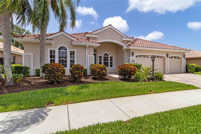 4958 Gardiners Bay Cir in Sarasota, FL - Building Photo - Building Photo