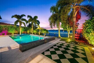 9980 Edgewater Ct in Parkland, FL - Building Photo - Building Photo