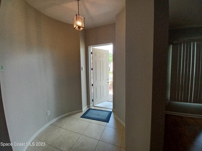 402 Breckenridge Cir SE in Palm Bay, FL - Building Photo - Building Photo