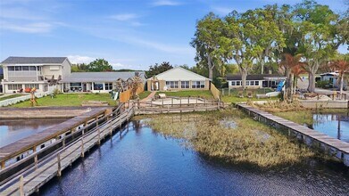 6254 Alligator Lake Shore E in St. Cloud, FL - Foto de edificio - Building Photo