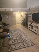 6225 Colony Park Dr in Riverbank, CA - Foto de edificio - Building Photo