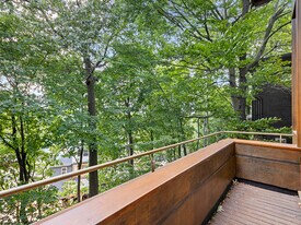 170 Rawson Rd, Unit #2 in Brookline, MA - Building Photo