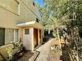 630 Pavare Ct in Winter Haven, FL - Building Photo
