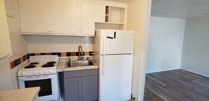 9832-9813 13th Ave SW in Seattle, WA - Building Photo - Building Photo