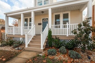 7716 Lovella Ave in Richmond Heights, MO - Building Photo - Building Photo