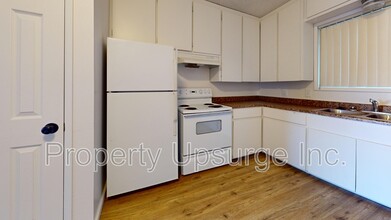715 Kimball Rd in Red Bluff, CA - Building Photo - Building Photo