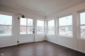 217 S Meridian St in Lebanon, IN - Foto de edificio - Building Photo