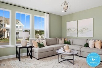 40 Amaryllis Ln in Angier, NC - Foto de edificio - Building Photo