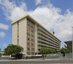 Holiday Parkway in Honolulu, HI - Building Photo - Building Photo