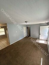 10923 Bennington Ave in Kansas City, MO - Building Photo - Building Photo