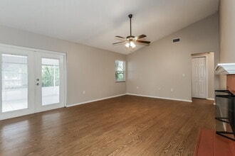 3839 Marquise Ln in Mulberry, FL - Building Photo - Building Photo