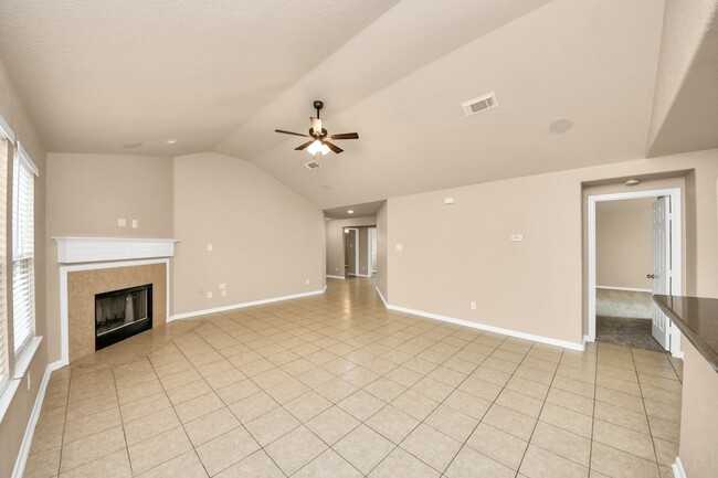 3122 Pathfinders Pass in Spring, TX - Building Photo - Building Photo