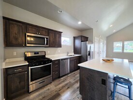 3105 Mistral Way in Bozeman, MT - Building Photo