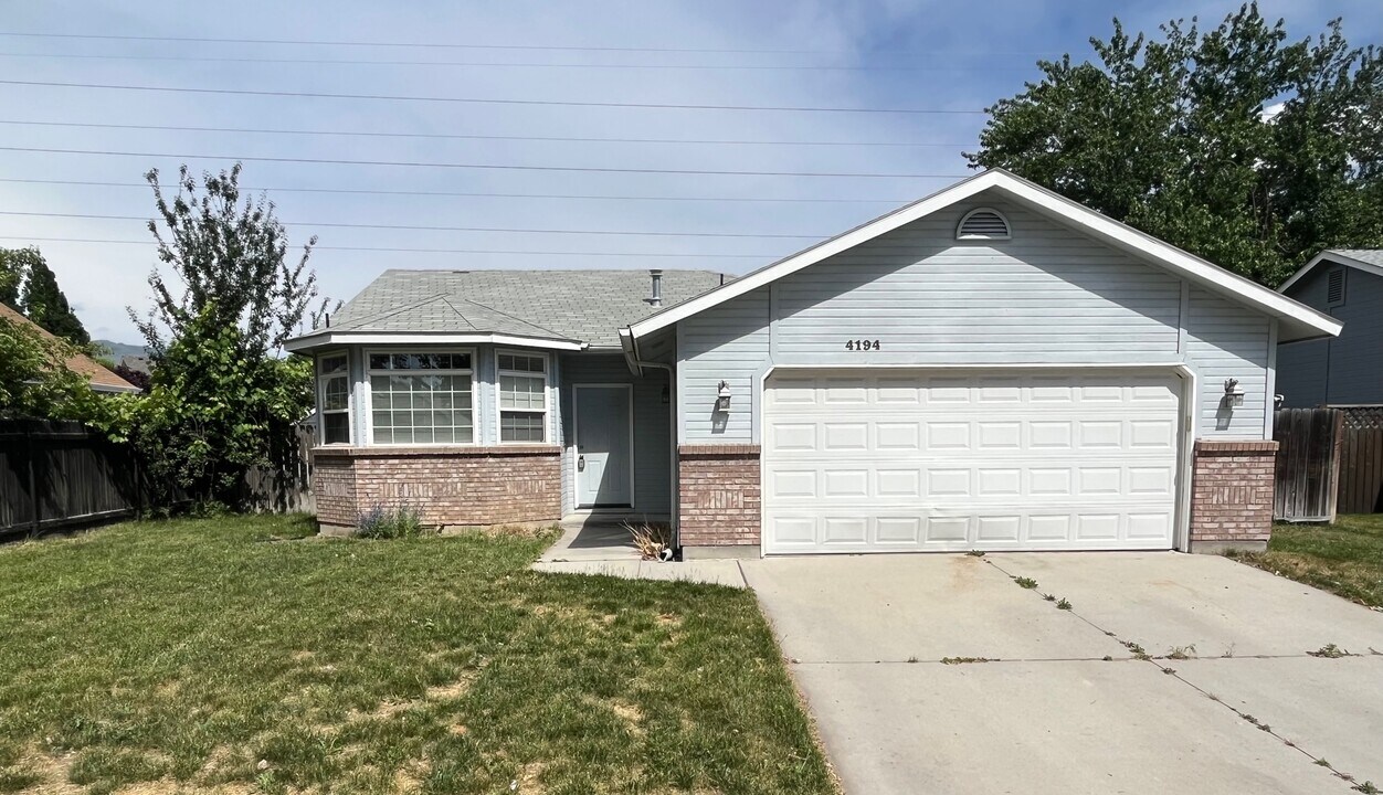 4194 S Trailridge Ave in Boise, ID - Building Photo