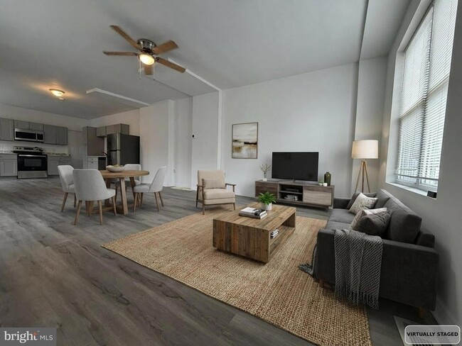 731 E 4th St in Bridgeport, PA - Building Photo - Building Photo