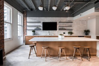 625 Broadway in San Diego, CA - Building Photo - Building Photo
