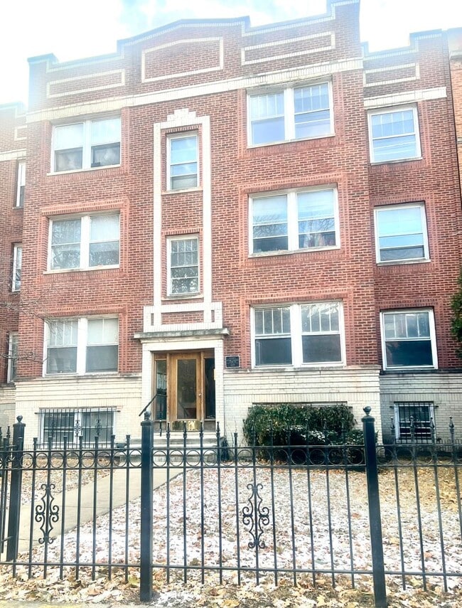 property at 4750 Malden St