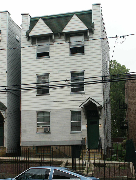 95 Montclair Ave in Newark, NJ - Foto de edificio