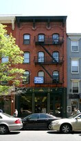 127 Washington St in Hoboken, NJ - Building Photo