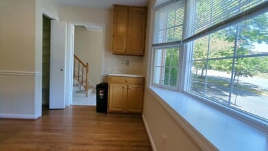8535 Hilltop Rd in Vienna, VA - Building Photo - Building Photo