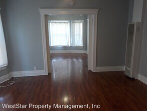 1027 Chestnut Ave in Long Beach, CA - Building Photo - Building Photo