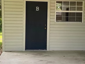 320 Stewart St in Kountze, TX - Building Photo - Building Photo