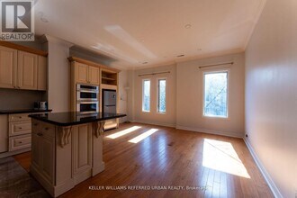 177 Strachan Ave in Toronto, ON - Building Photo - Building Photo