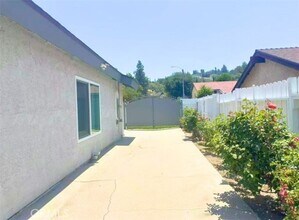 1525 Meadow Glen Rd in Diamond Bar, CA - Building Photo - Building Photo