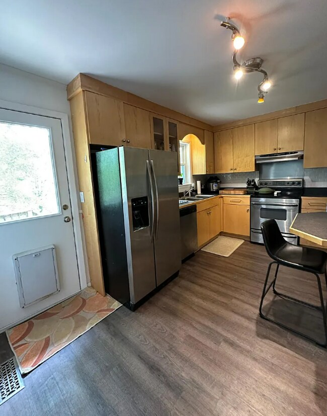 2272 N Briarwood Ln in Fayetteville, AR - Building Photo - Building Photo