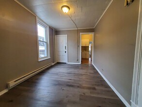 221 N Penn St in Allentown, PA - Building Photo - Building Photo