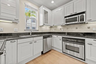308 W Mallory Cir in Delray Beach, FL - Building Photo - Building Photo