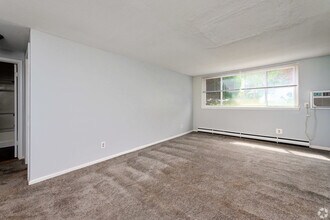 Chili Garden Apartments in Rochester, NY - Building Photo - Interior Photo