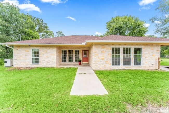 10 Lowery Ln