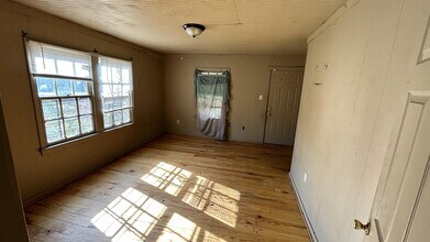 3963 N Foster Dr in Baton Rouge, LA - Building Photo - Building Photo