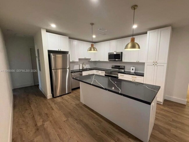 14430 Fillmore St in Miami, FL - Building Photo - Building Photo