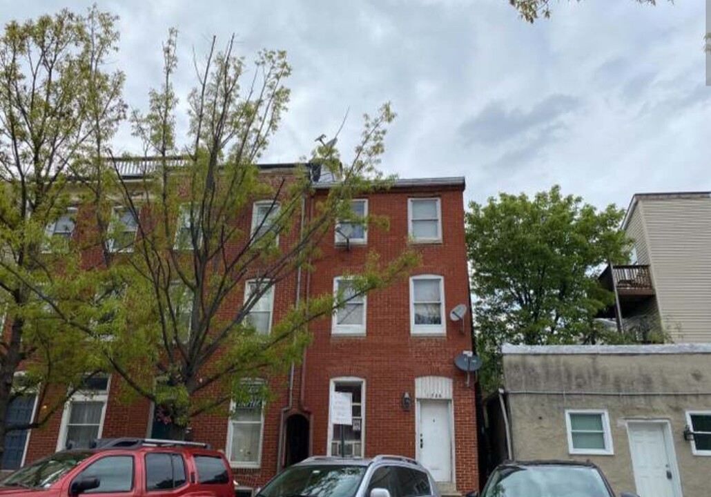 1926 Gough St in Baltimore, MD - Building Photo