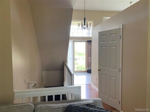 3141 Bridlewood Dr in Rochester Hills, MI - Building Photo - Building Photo