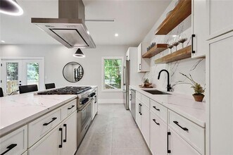 1111 W Annie St in Austin, TX - Building Photo - Building Photo