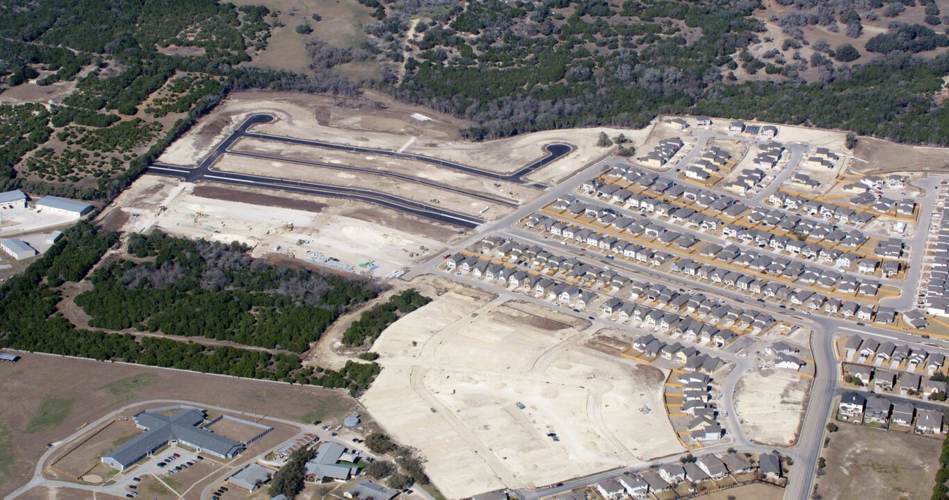 Santa Rita Ranch in Liberty Hill, TX - Building Photo