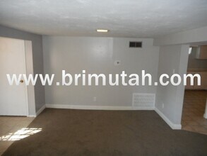 2637 S Kenwood St in Salt Lake City, UT - Building Photo - Building Photo