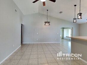3535 Towne Park Blvd in Lakeland, FL - Building Photo - Building Photo