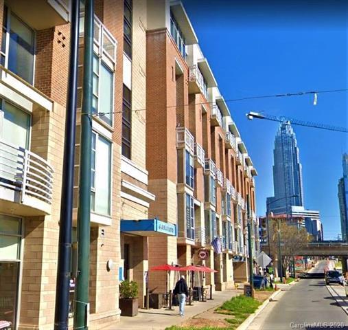 710 W Trade St-Unit -704 in Charlotte, NC - Building Photo