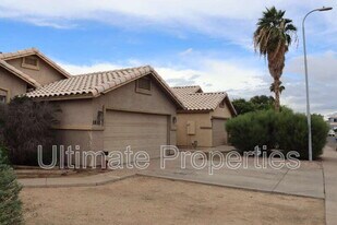 1810 N 88th Ave in Phoenix, AZ - Building Photo