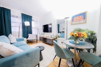 305 E 95th St, Unit SI ID1031998P in New York, NY - Foto de edificio - Building Photo