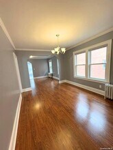 147-35 41st Ave in Queens, NY - Building Photo - Building Photo